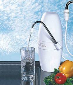 Aquaphor Modern Víztisztító készülék  (VTSZ 9018)